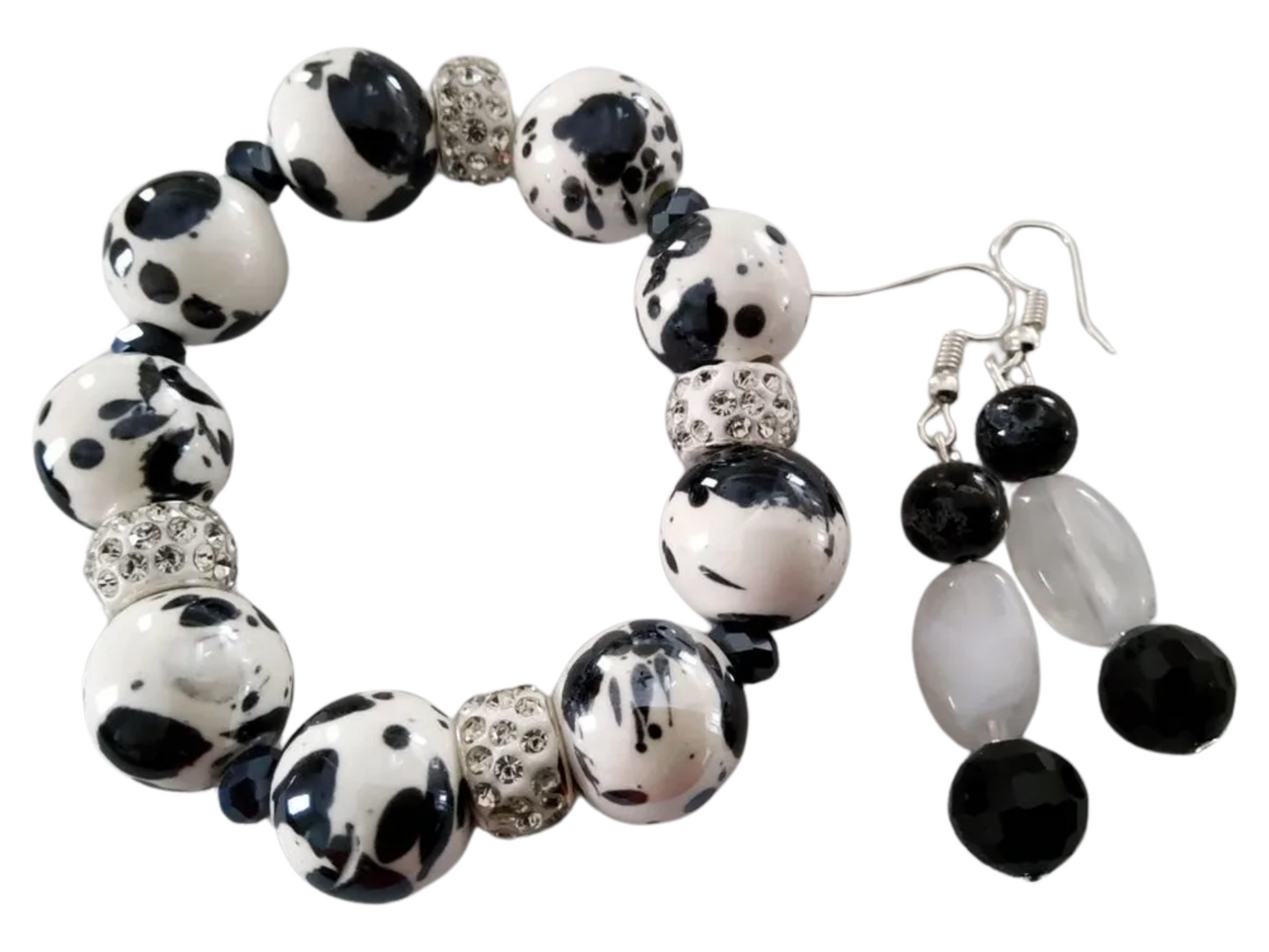 Making Moo-ves Earring and Bracelet Set